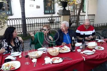 La empresa Falcón y Peña celebra el almuerzo navideño de su plantilla de Telde (Foto TA)